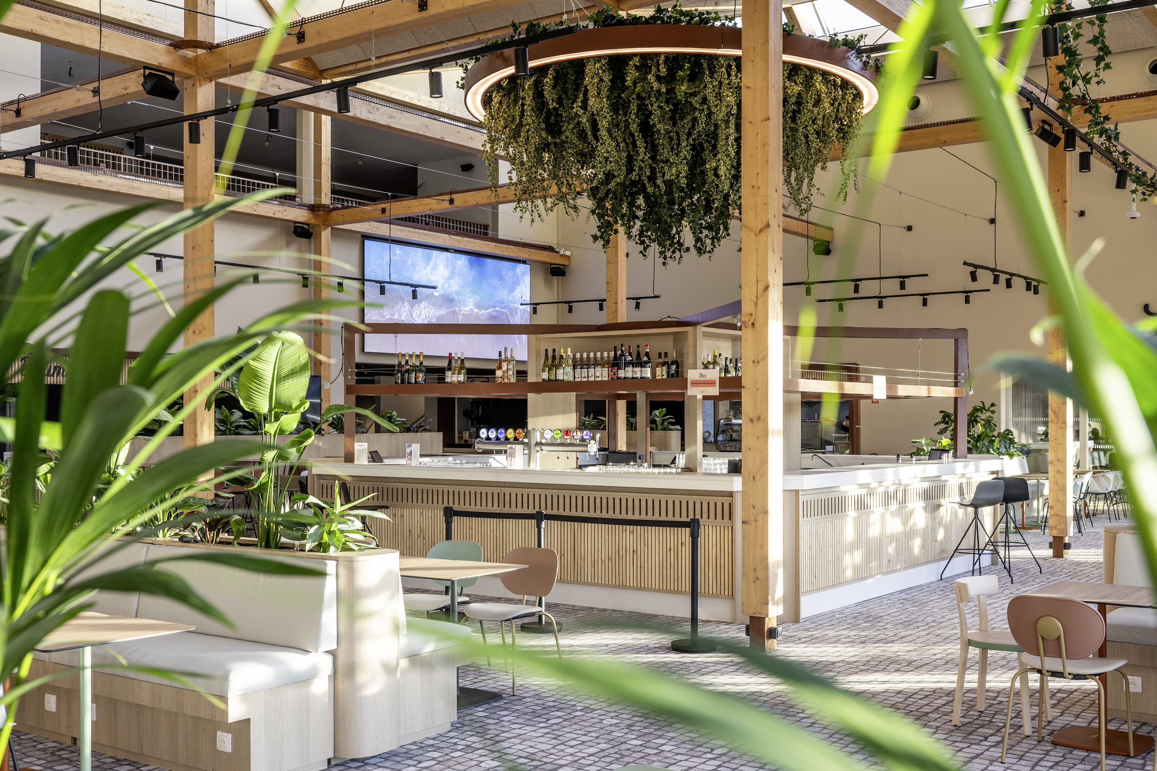 LePic_Phototheque_Foodcourt_20260224_8.jpg