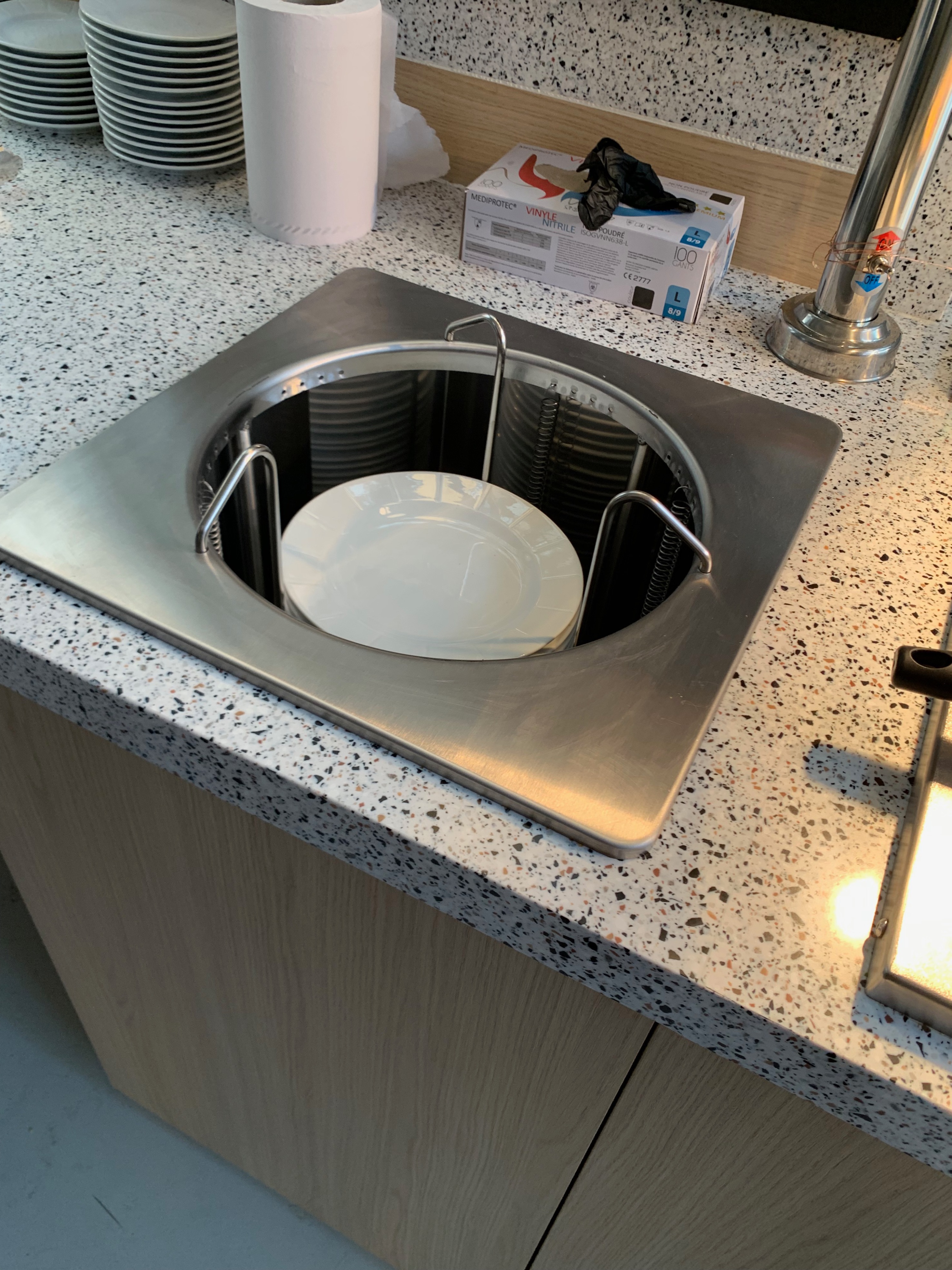 CHAUFFE-ASSIETTE.jpeg CHAUFFE-ASSIETTE.jpeg