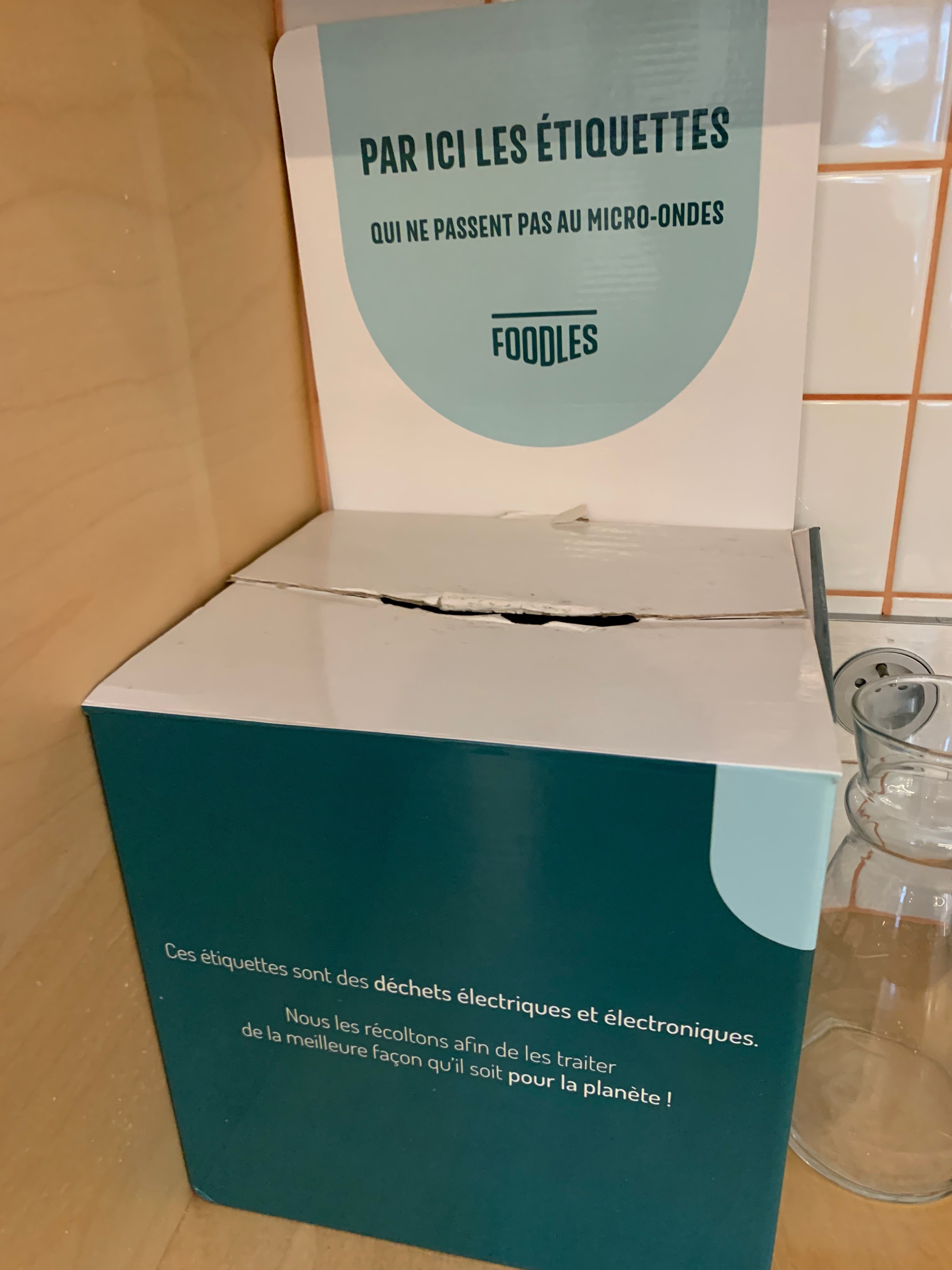 RECYCLAGE-ETIQUETTE-RFID.jpeg RECYCLAGE-ETIQUETTE-RFID.jpeg