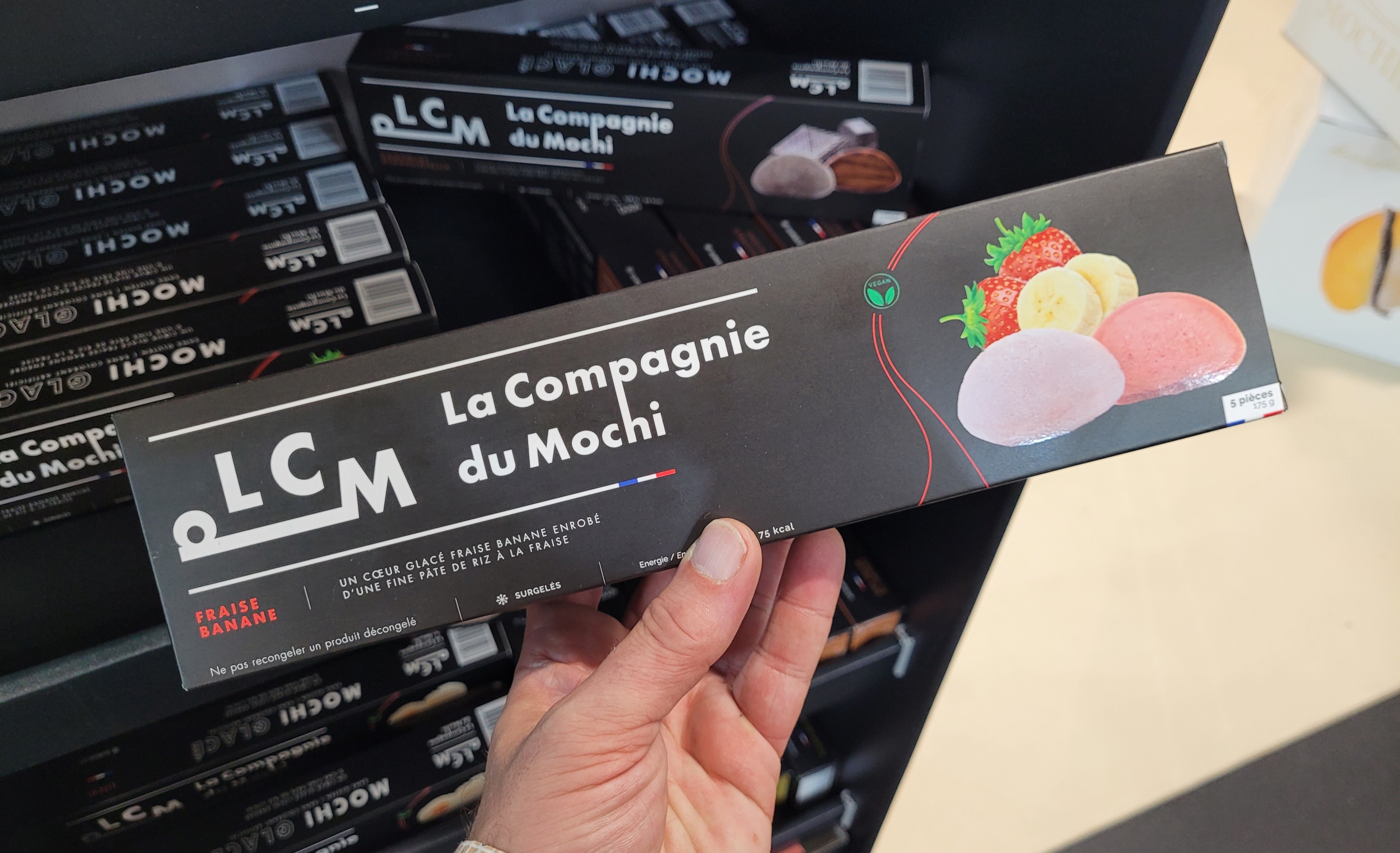 MOCHIRI-mochisetuiRetail-LaCompagnieduMochi.jpg MOCHIRI-mochisetuiRetail-LaCompagnieduMochi.jpg